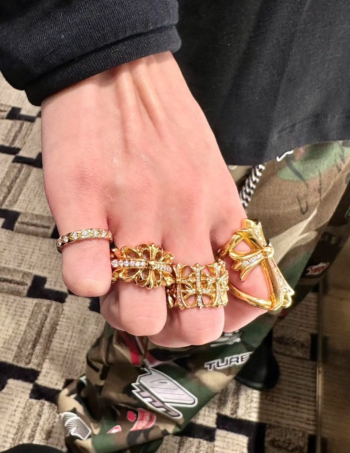 Chrome Hearts Cross Flower Burial Ring