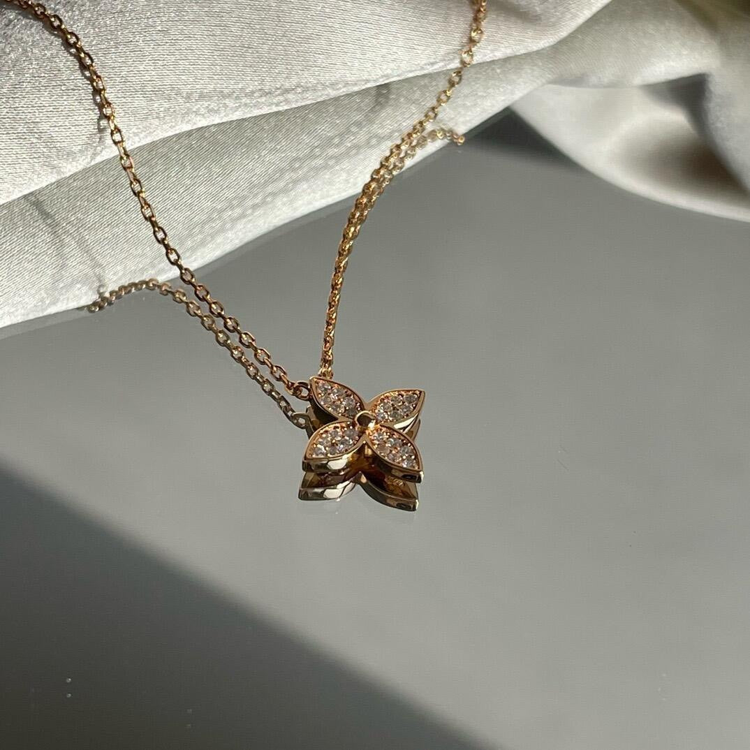 LV Four-leaf Clover necklace