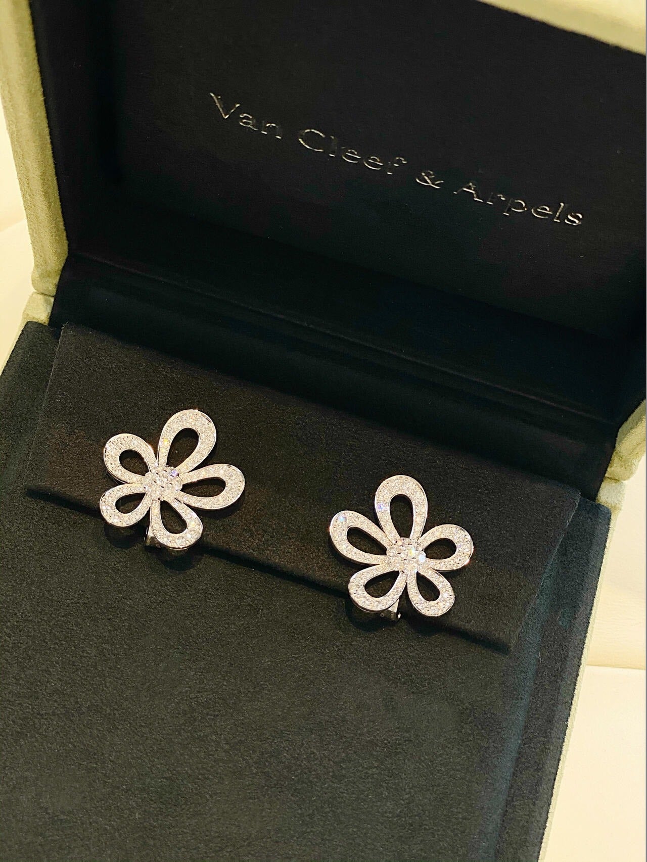Van Cleef & Arpels large flower earrings