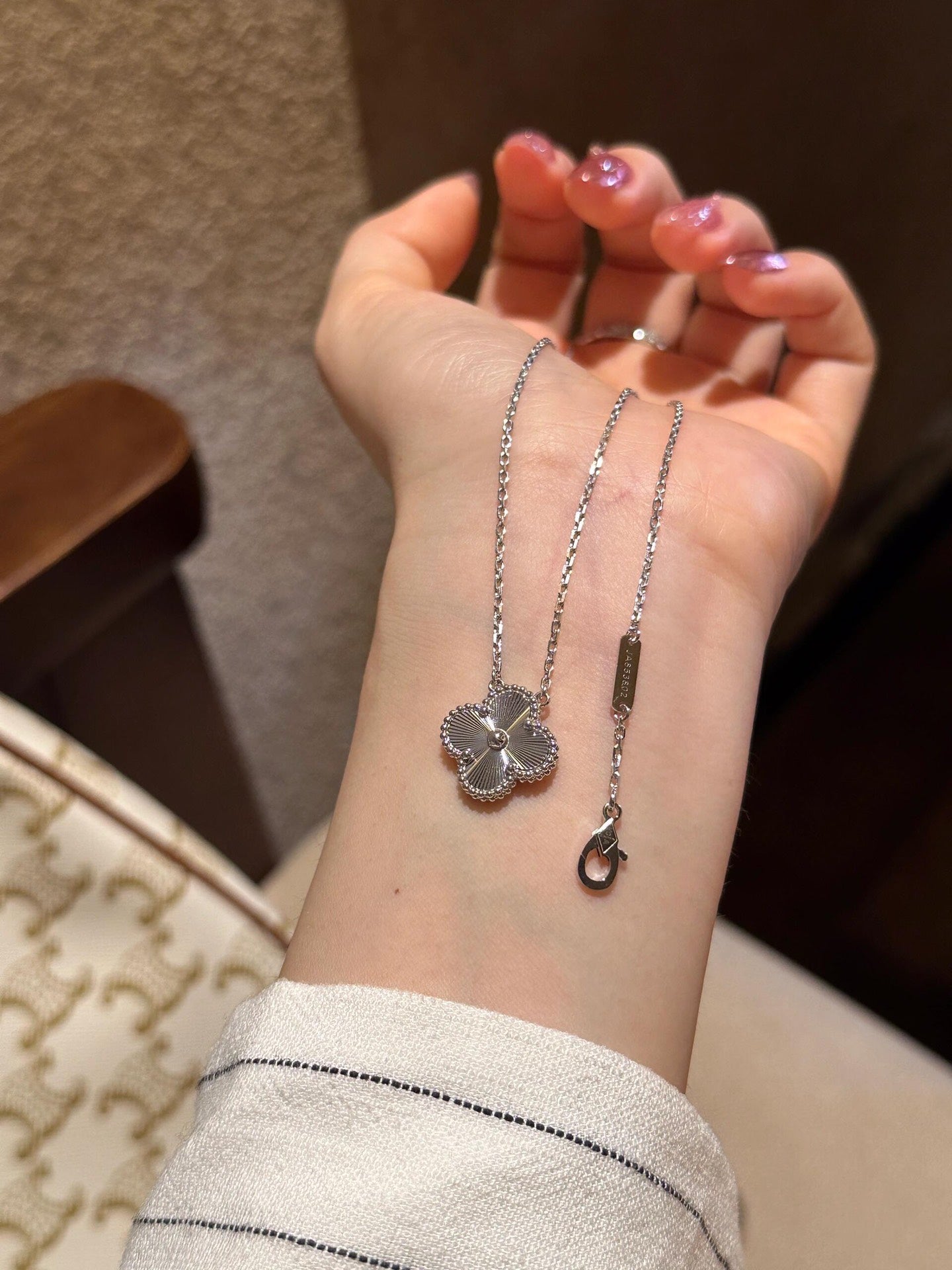 Van Cleef & Arples laser four-leaf clover necklace