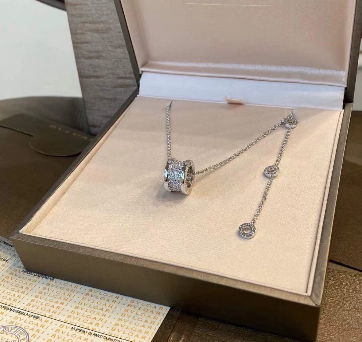 Bvlgari spring necklace