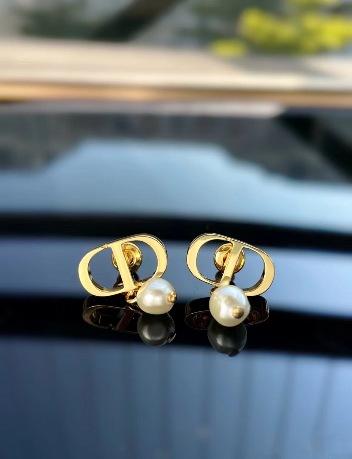 Dior CD pearl earrings