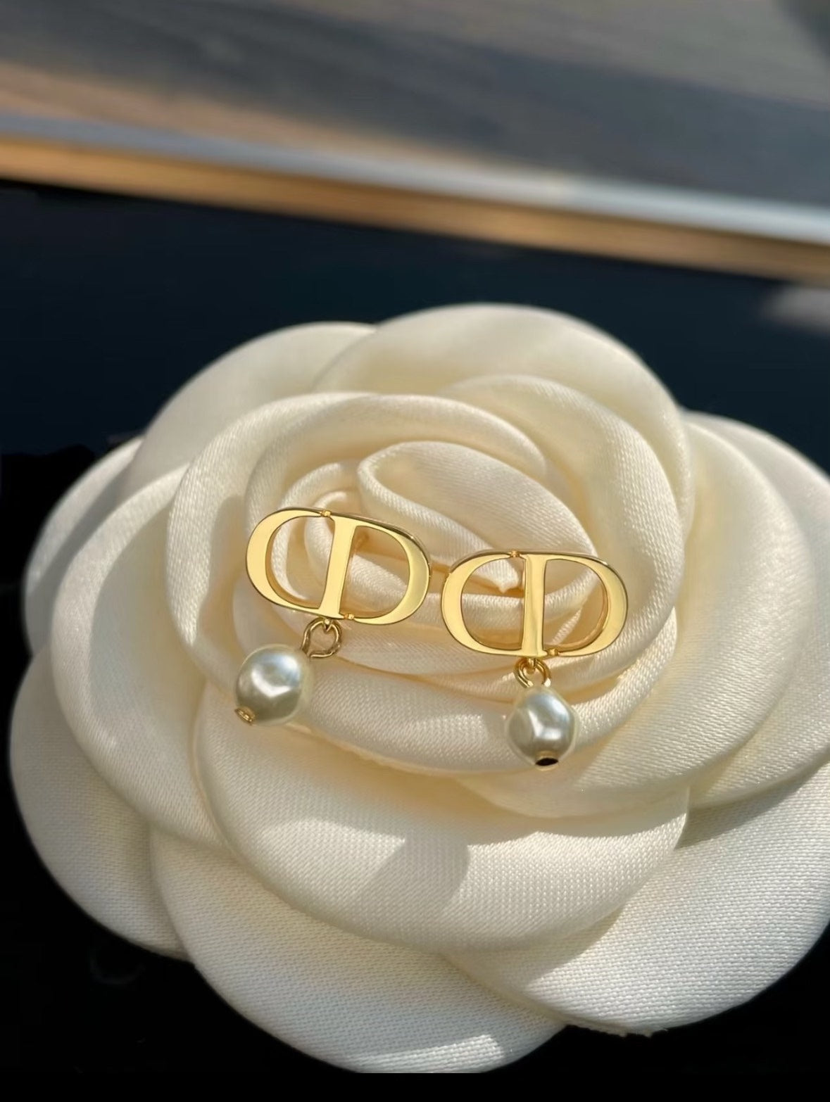 Dior CD pearl earrings