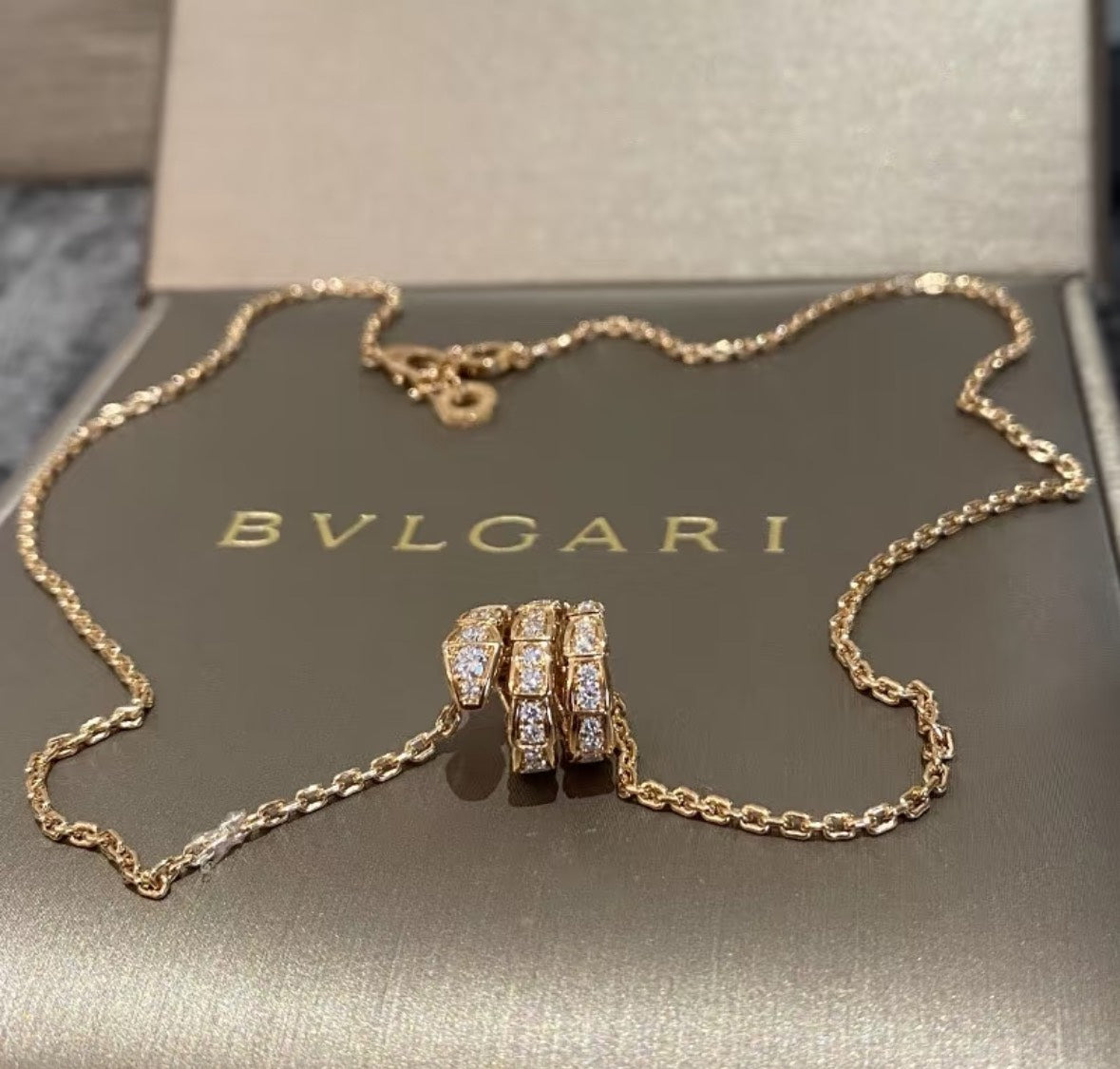 Bvlgari snake necklace