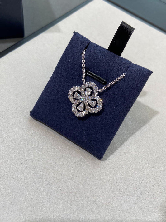 Harry Winston's four-leaf clover necklace