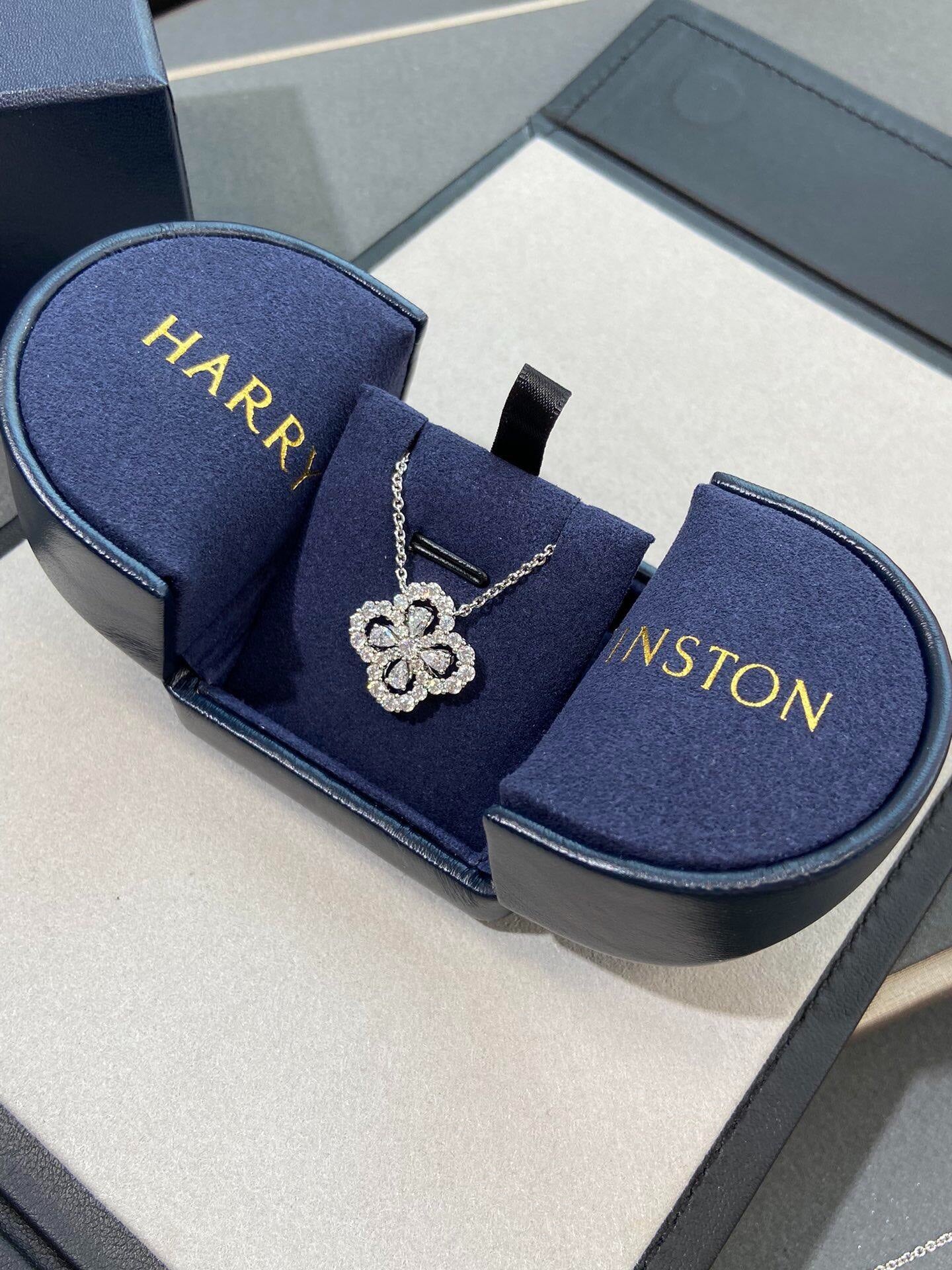 Harry Winston's four-leaf clover necklace