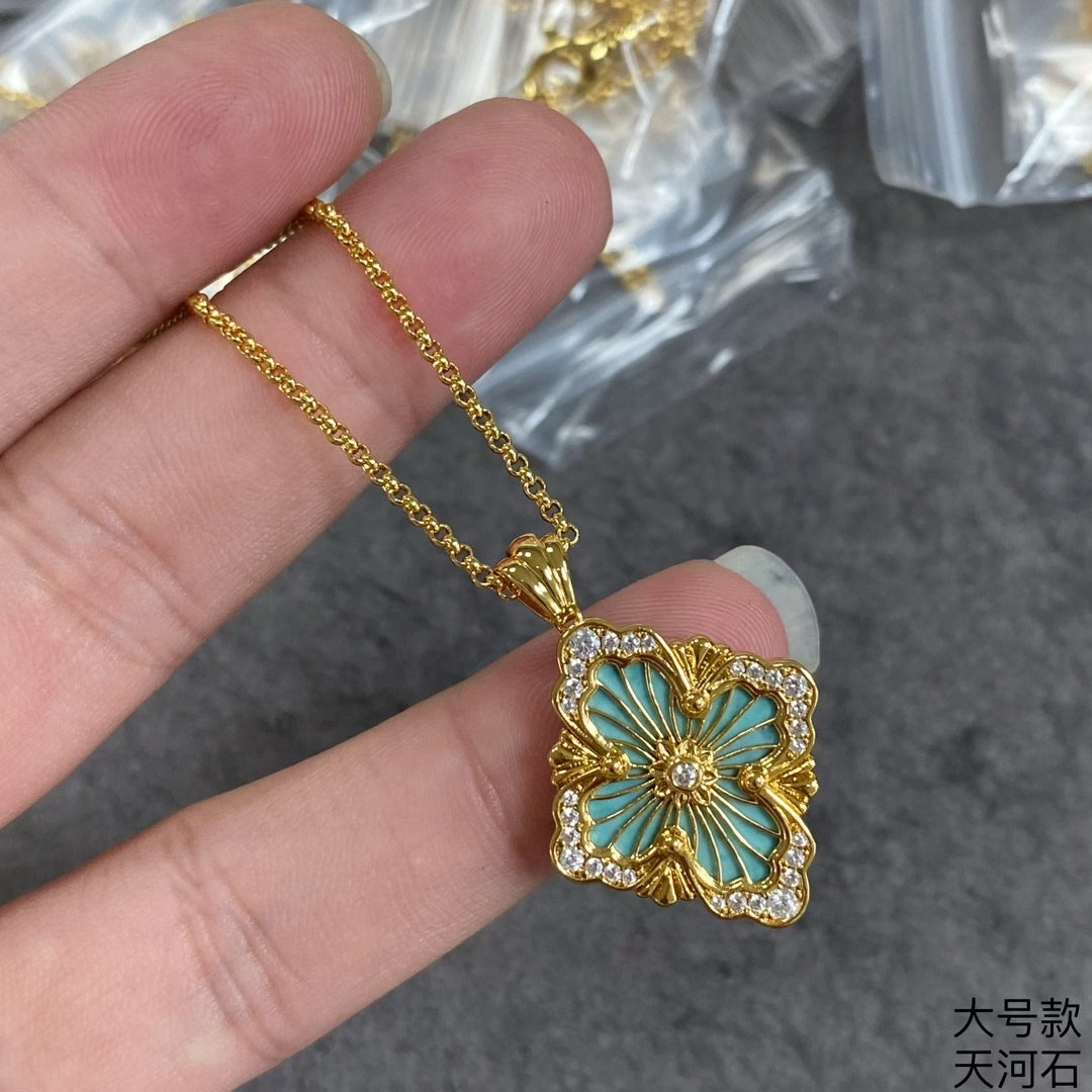 Buccellati Four-leaf Clover necklace collection