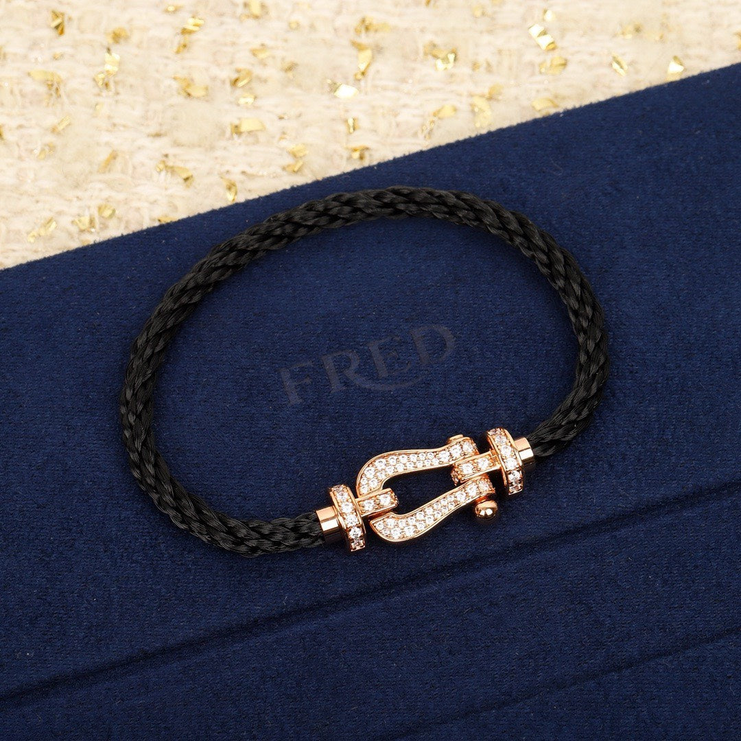 Fred nylon rope horseshoe bracelet