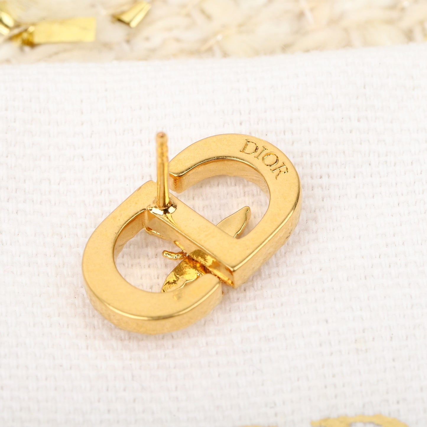 DiorCD Beehive earrings