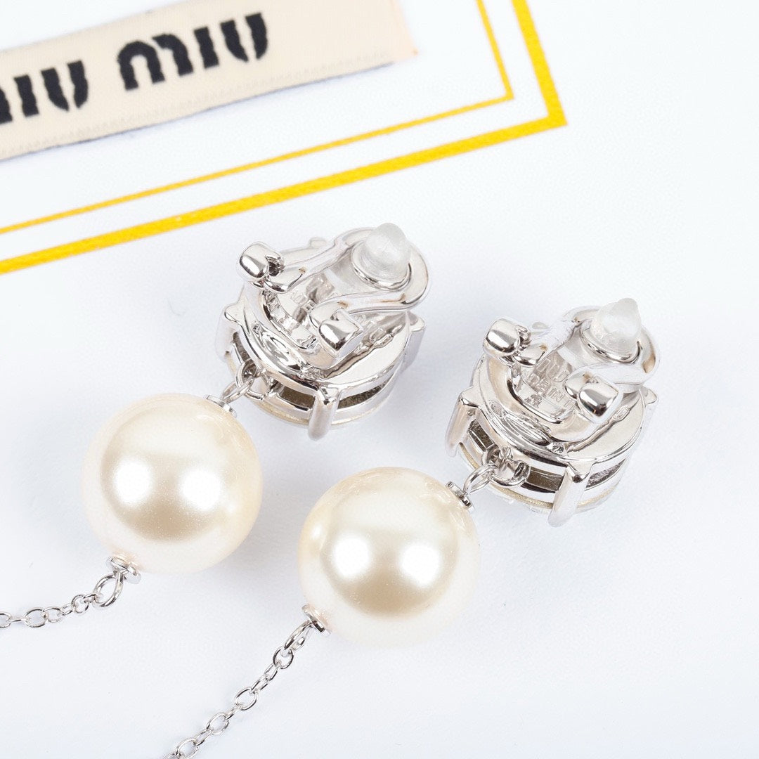 Miumiu diamond pearl earrings