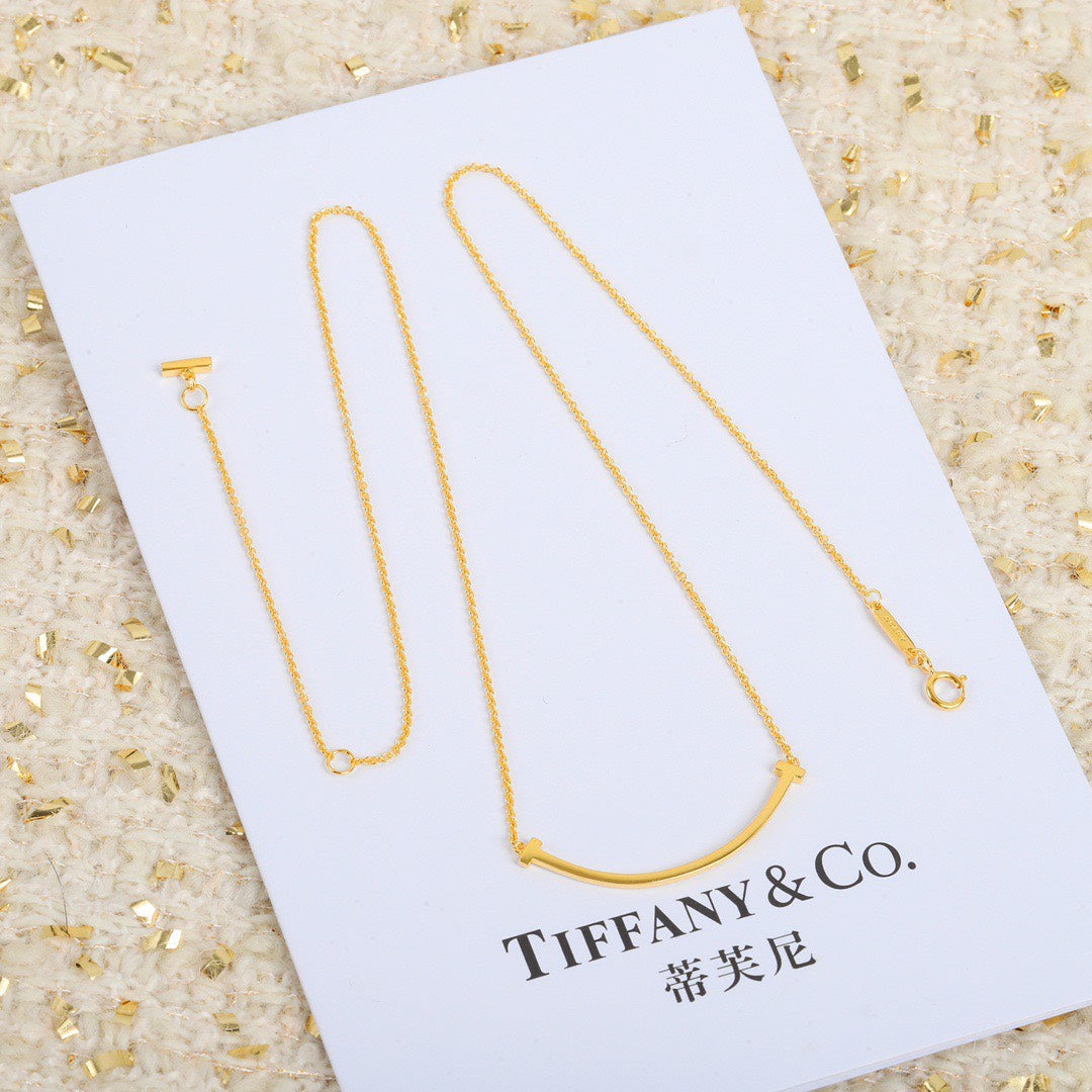 Tiffany Smile necklace collection