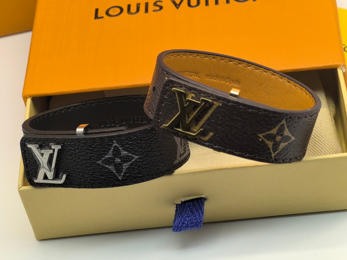 LV Old Flower Bracelet